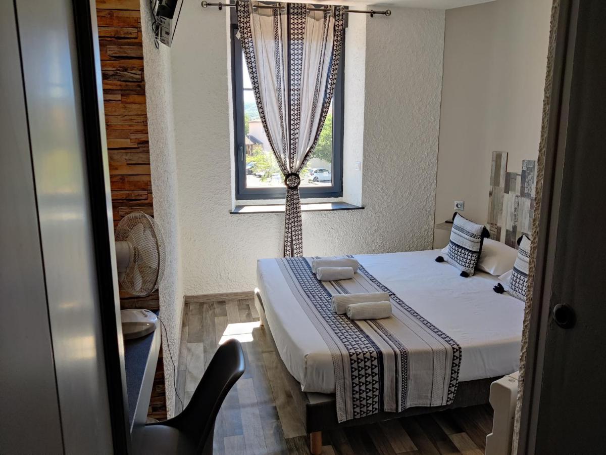 Hotel Les Voyageurs - Voguee 3*