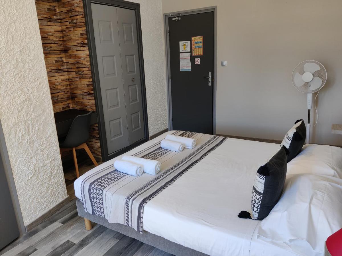 Hotel Les Voyageurs - Voguee Vogue
